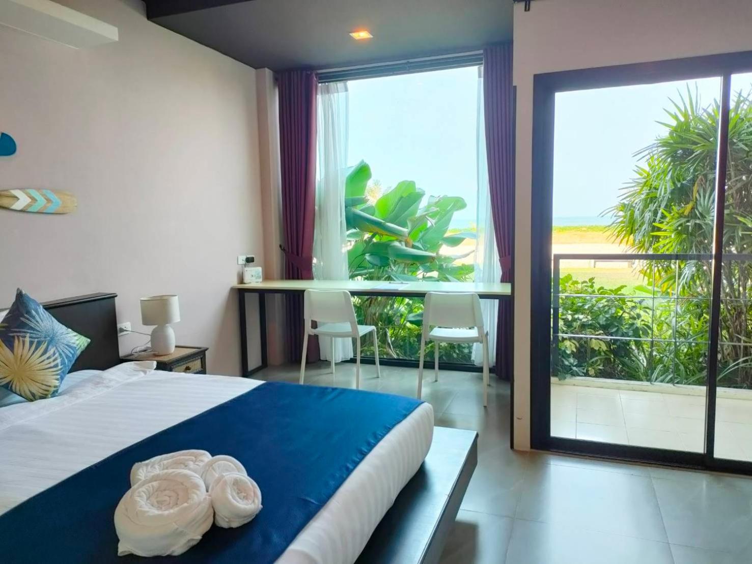 The Beach Resort & Residence - Sha Plus Pathiu Exterior photo